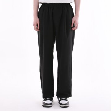 WIDE BANDING SLACKS 블랙