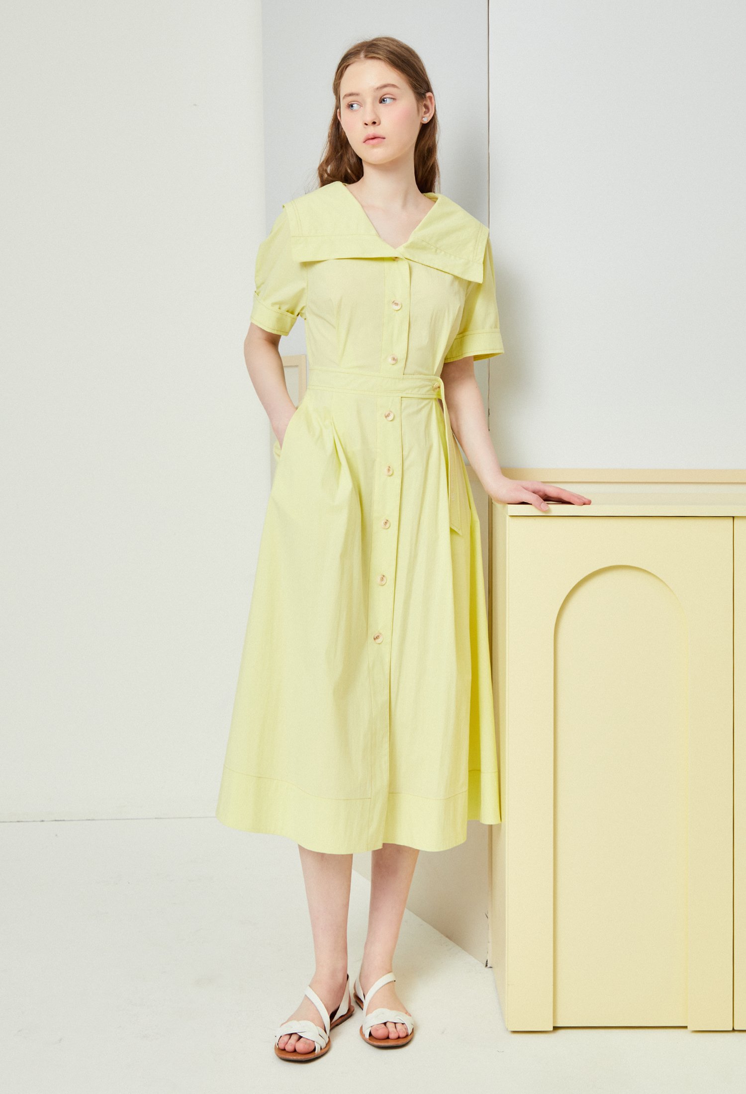 와이드 칼라 스티치 원피스 (YELLOW)