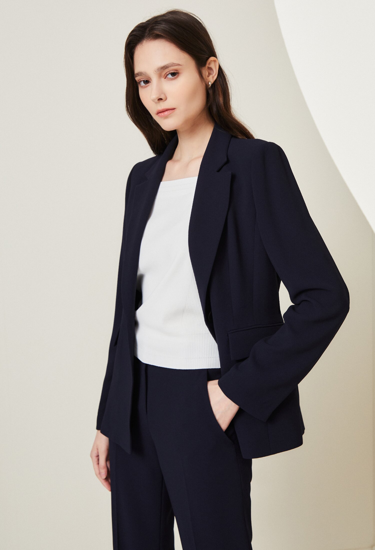 벨티드 더블 슬릿 재킷 (DARK/NAVY)