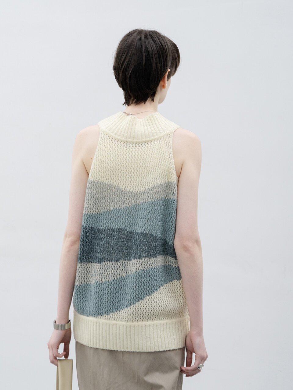 EK_Wave sailing knit vest