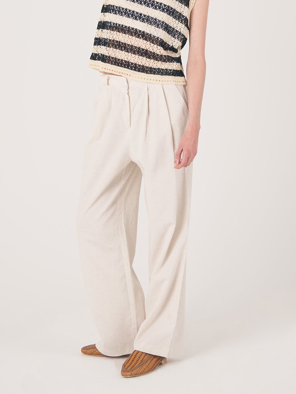 WED_Two line detail pants_BEIGE