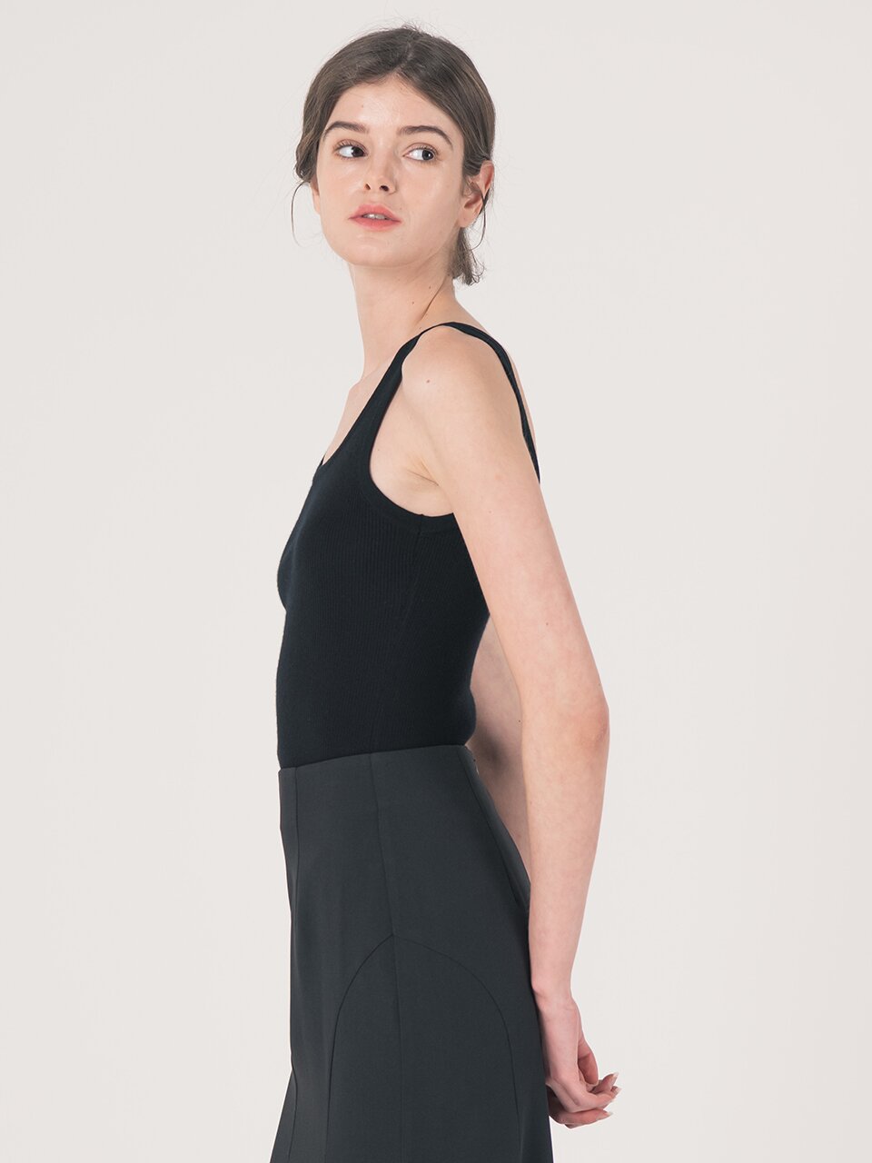 WED_Summer simple top_BLACK