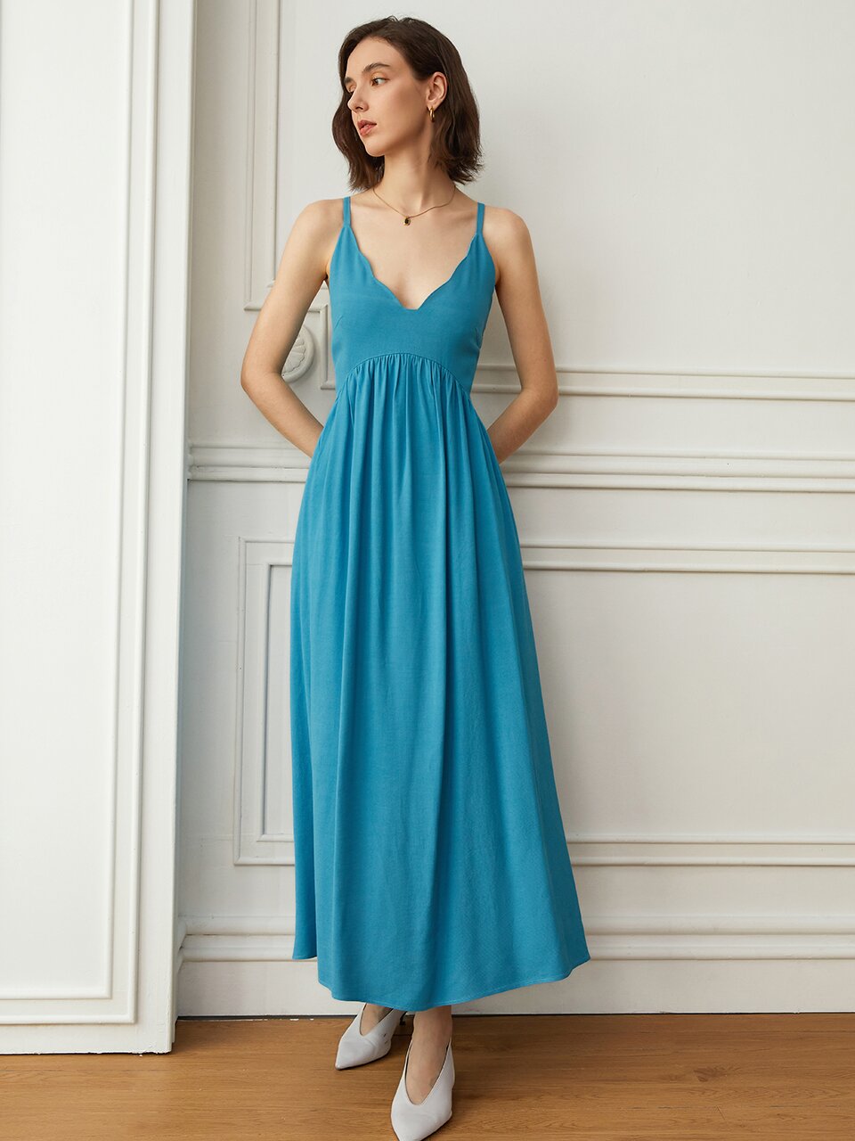 YY_Leaf shape v neck shirring dress