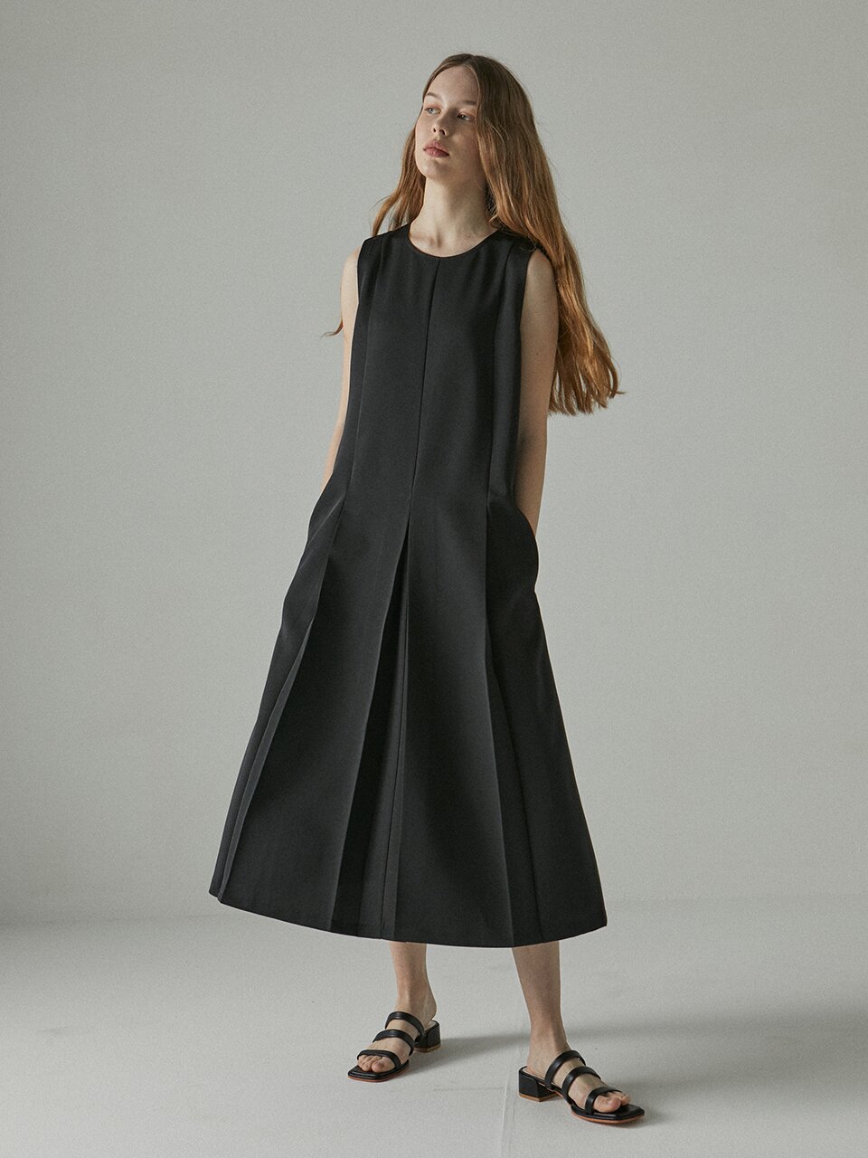sleeveless long dress_Black