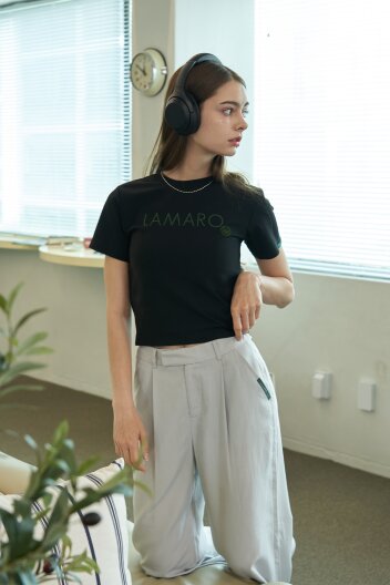 슬림핏 로고 티셔츠 Black