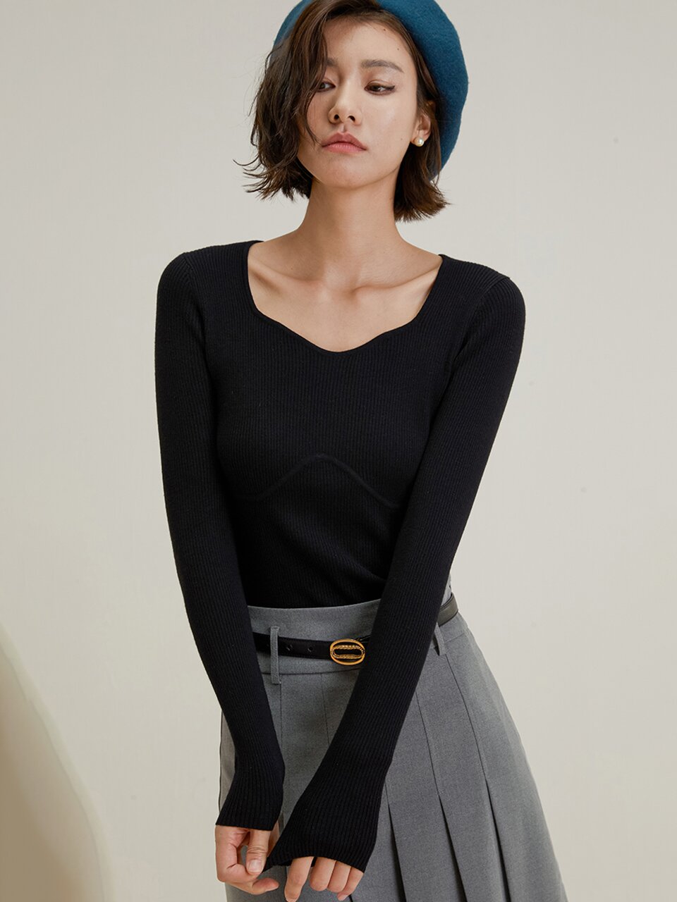 LS_Square collar slim knit top
