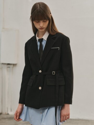 AR_Line point loose blazer