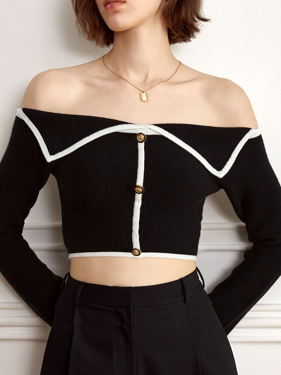 YY_Lapel off-shoulder wool knit top