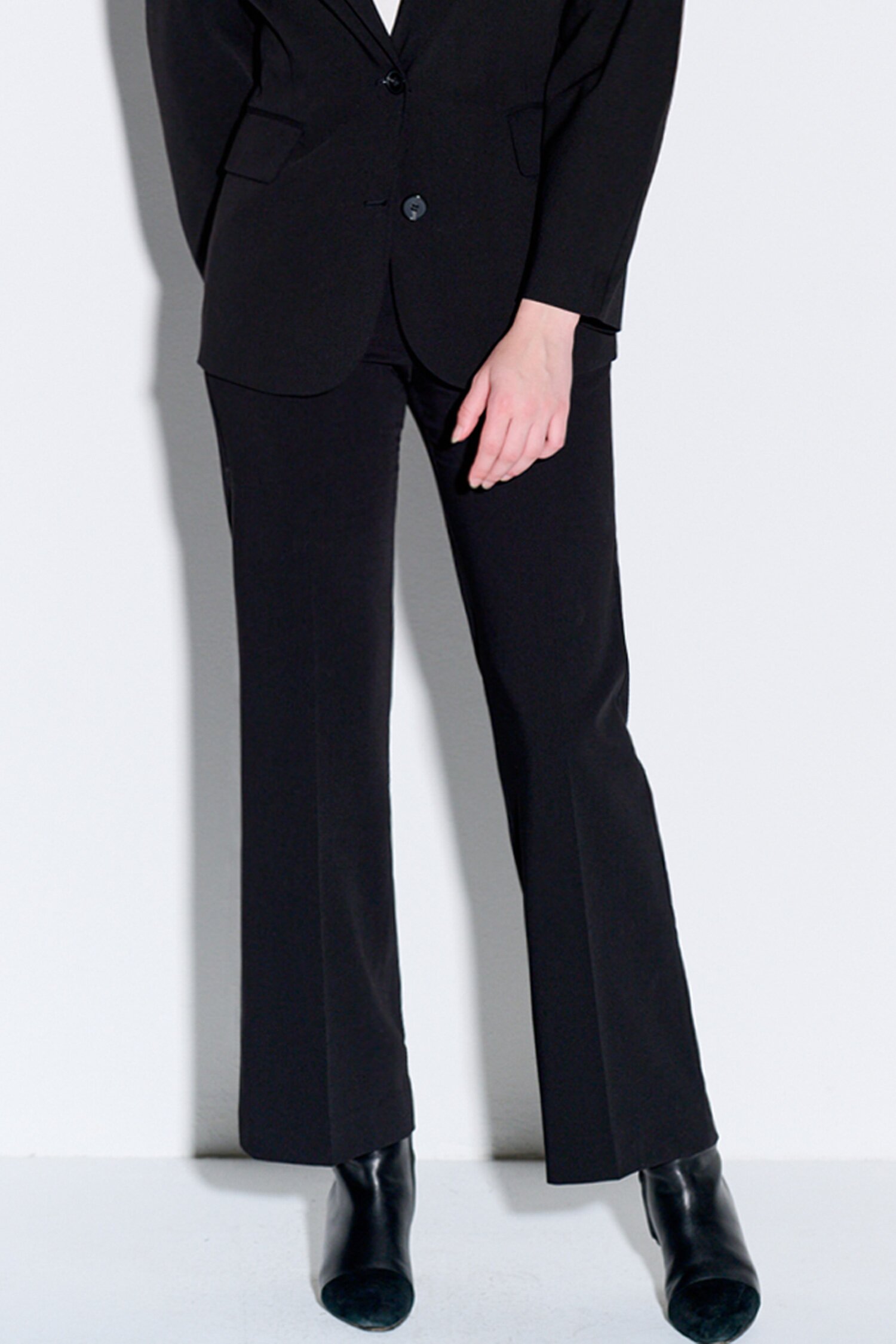 Classic bootcut long slacks_Black
