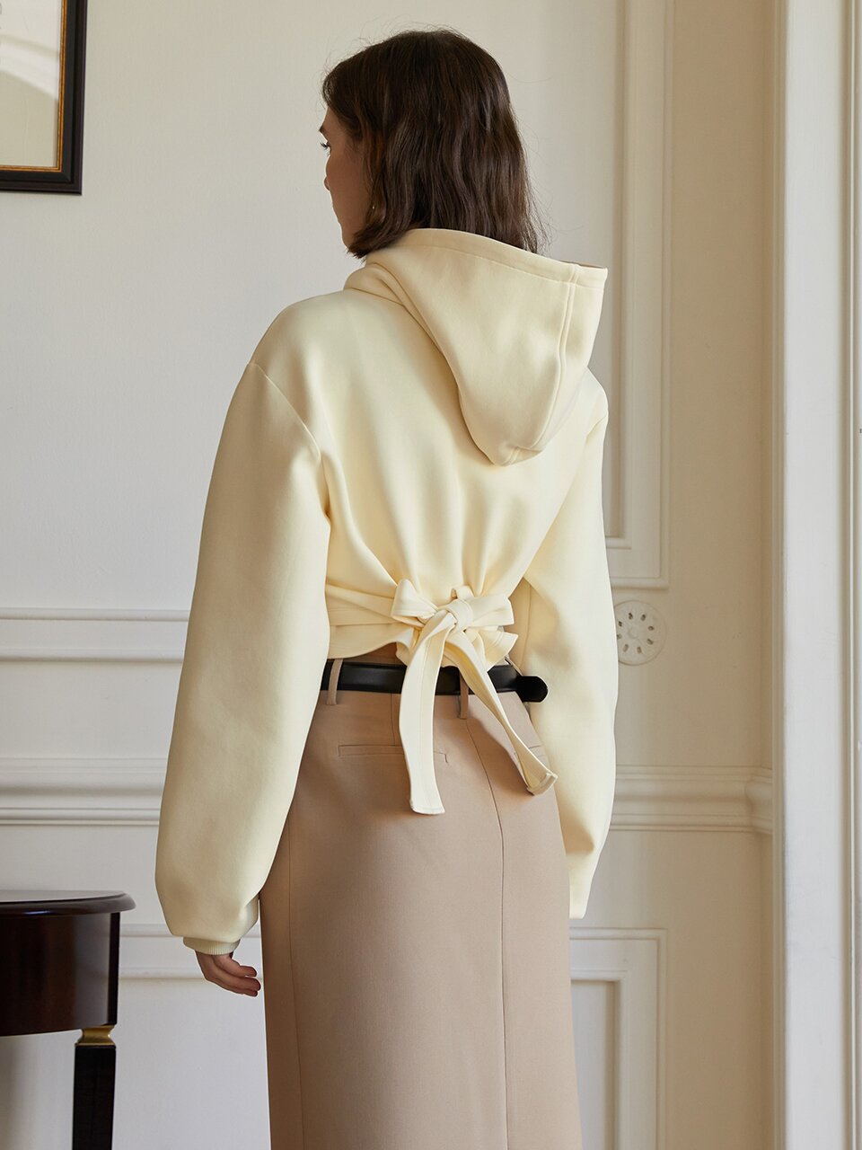 YY_Strappy hooded sweater