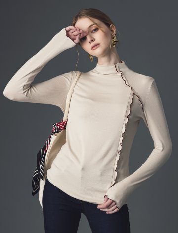 [페리 메라] 피치 하프넥 소프트 목폴라 (베이지)