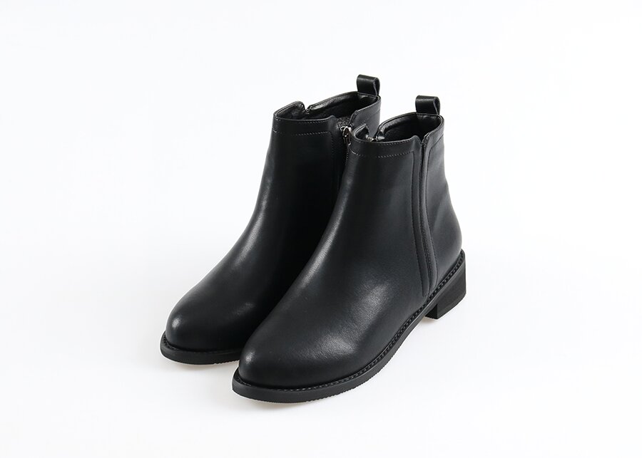 소가죽 미니멀 첼시부츠 3.5cm MW21W11L
