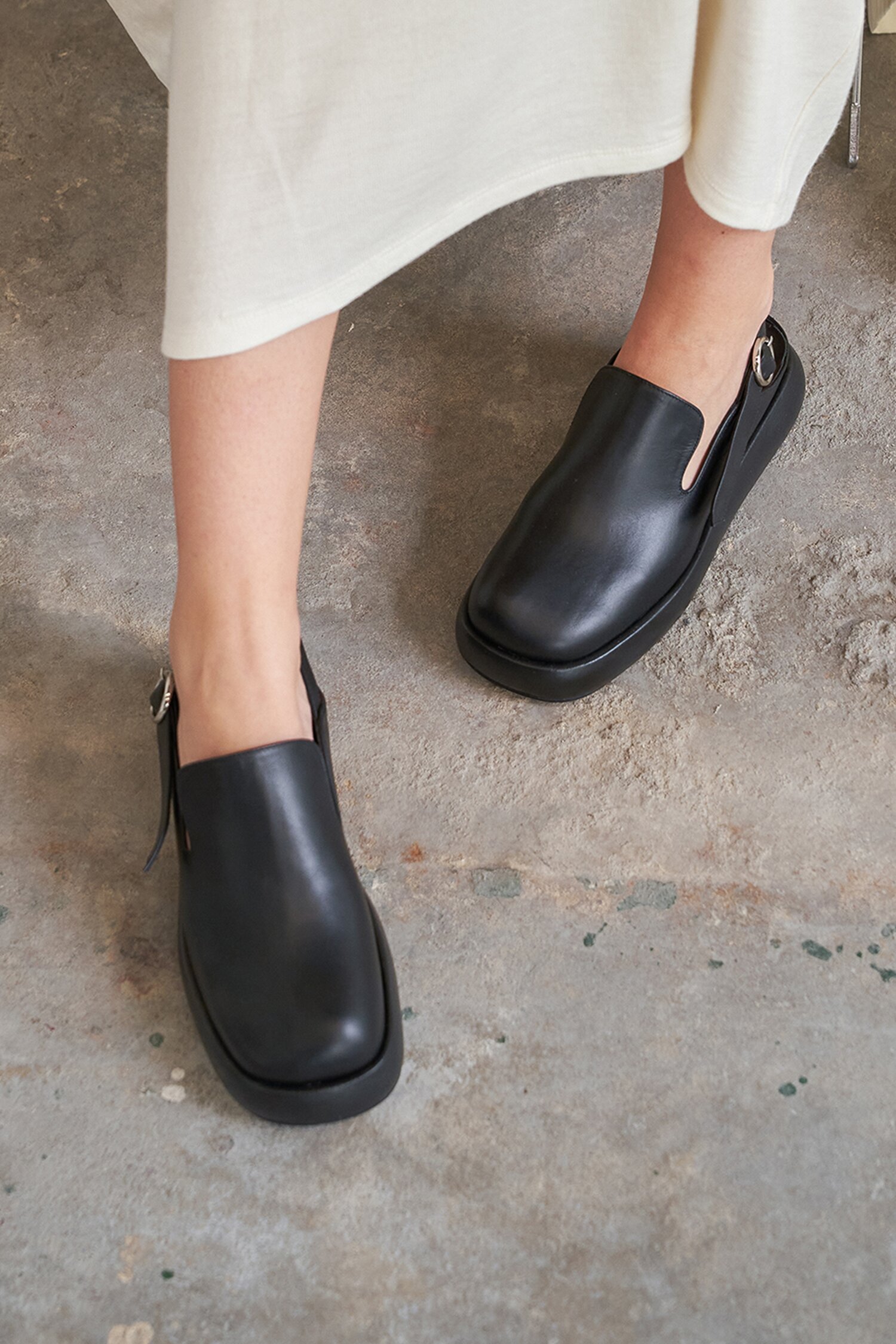 Lisa Clogs Leather Black