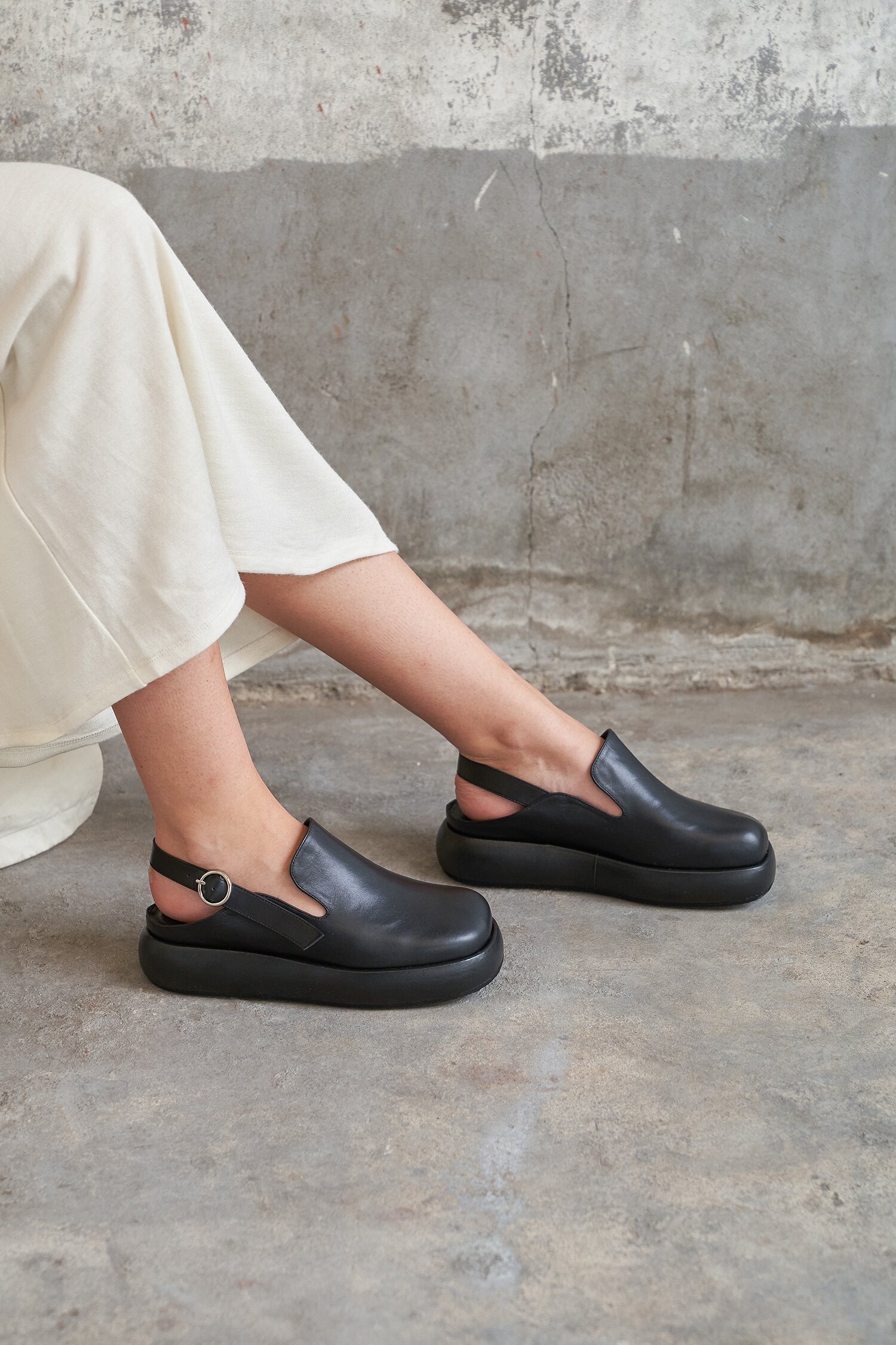 Lisa Clogs Leather Black