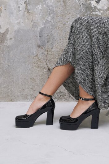 Luna Platform Pumps Black루나플랫폼펌프스 블랙