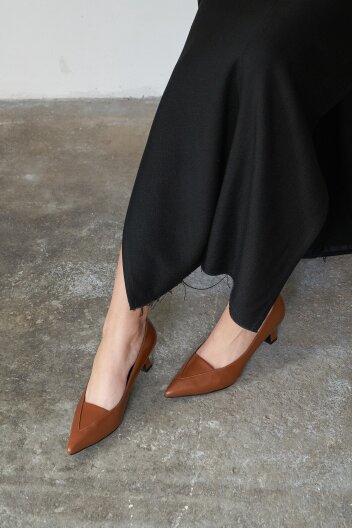 Nana Pumps Leather Tan Brown나나펌프스 탠브라운