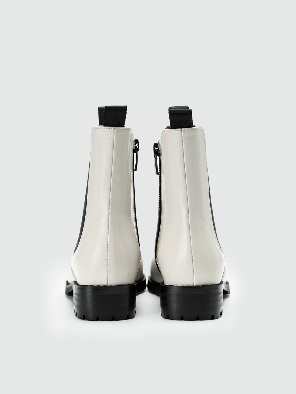 스티유 스퀘어 미들 첼시부츠 S23W118IV_ivory