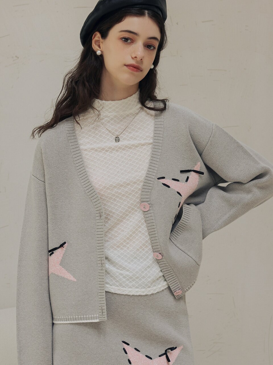 DD_Gray sweater cardigan jacket