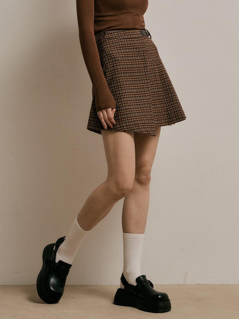 WD_Irregular half pleated skirt_BROWN