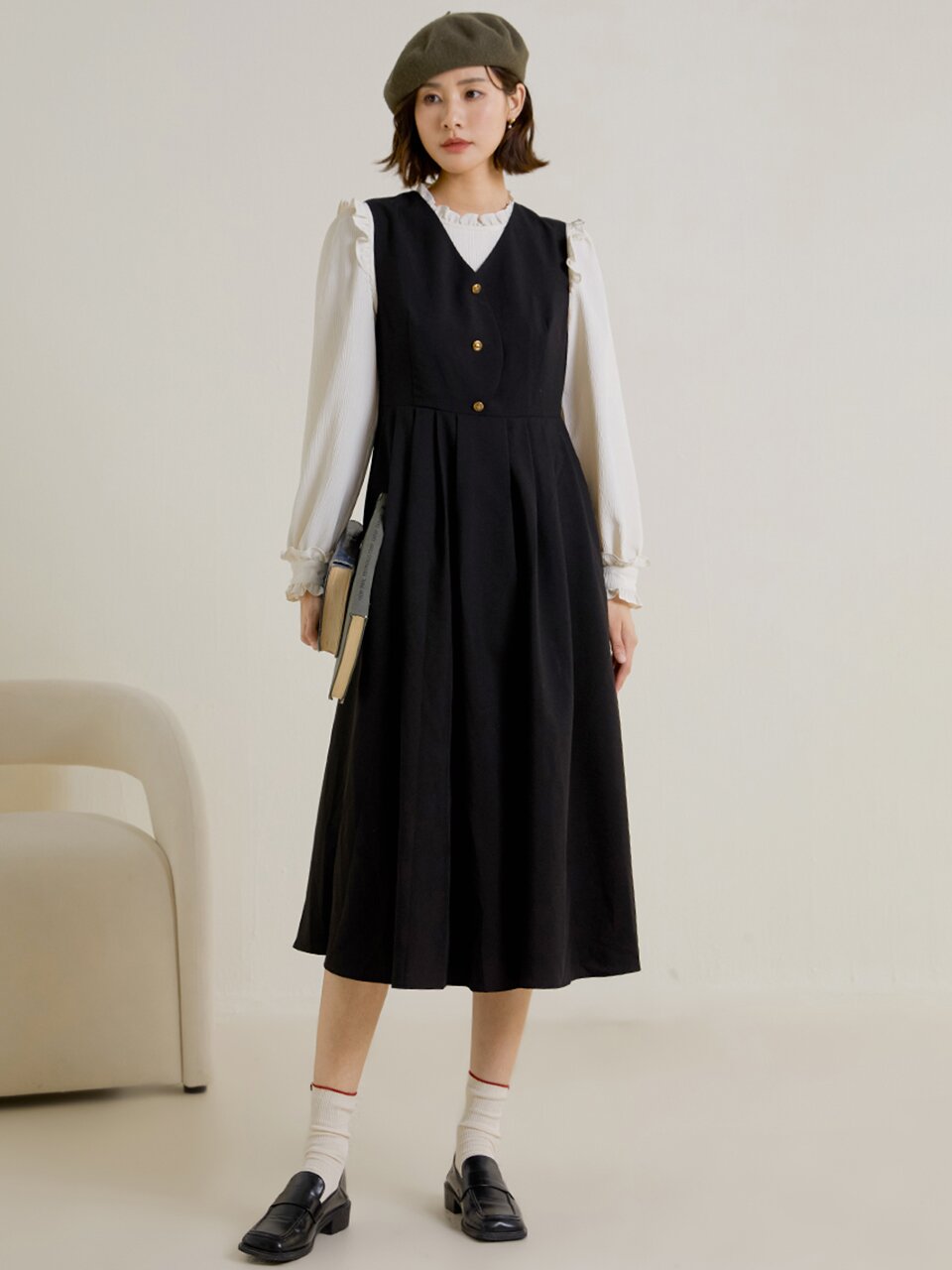 LS_Hepburn style v-neck dress