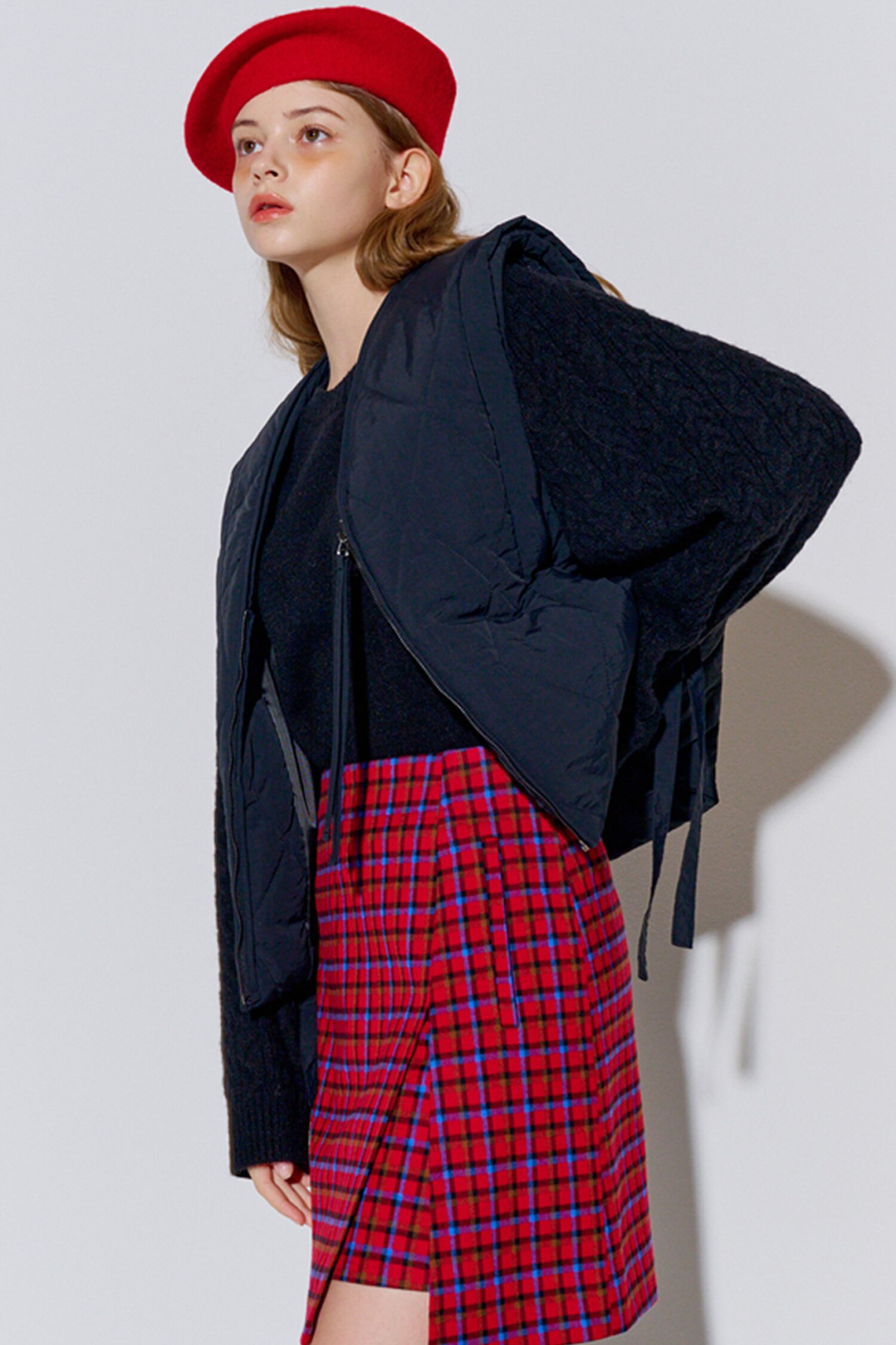 Ribbon Strap Detail Quilted Vest Black