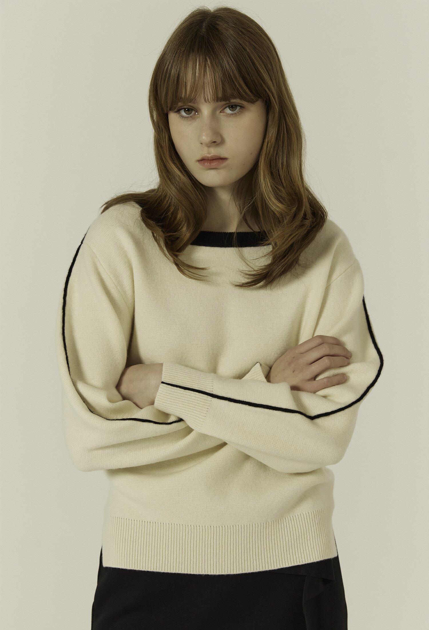 [칼레이트] Color Line Square-Neck Cashmere Sweater
