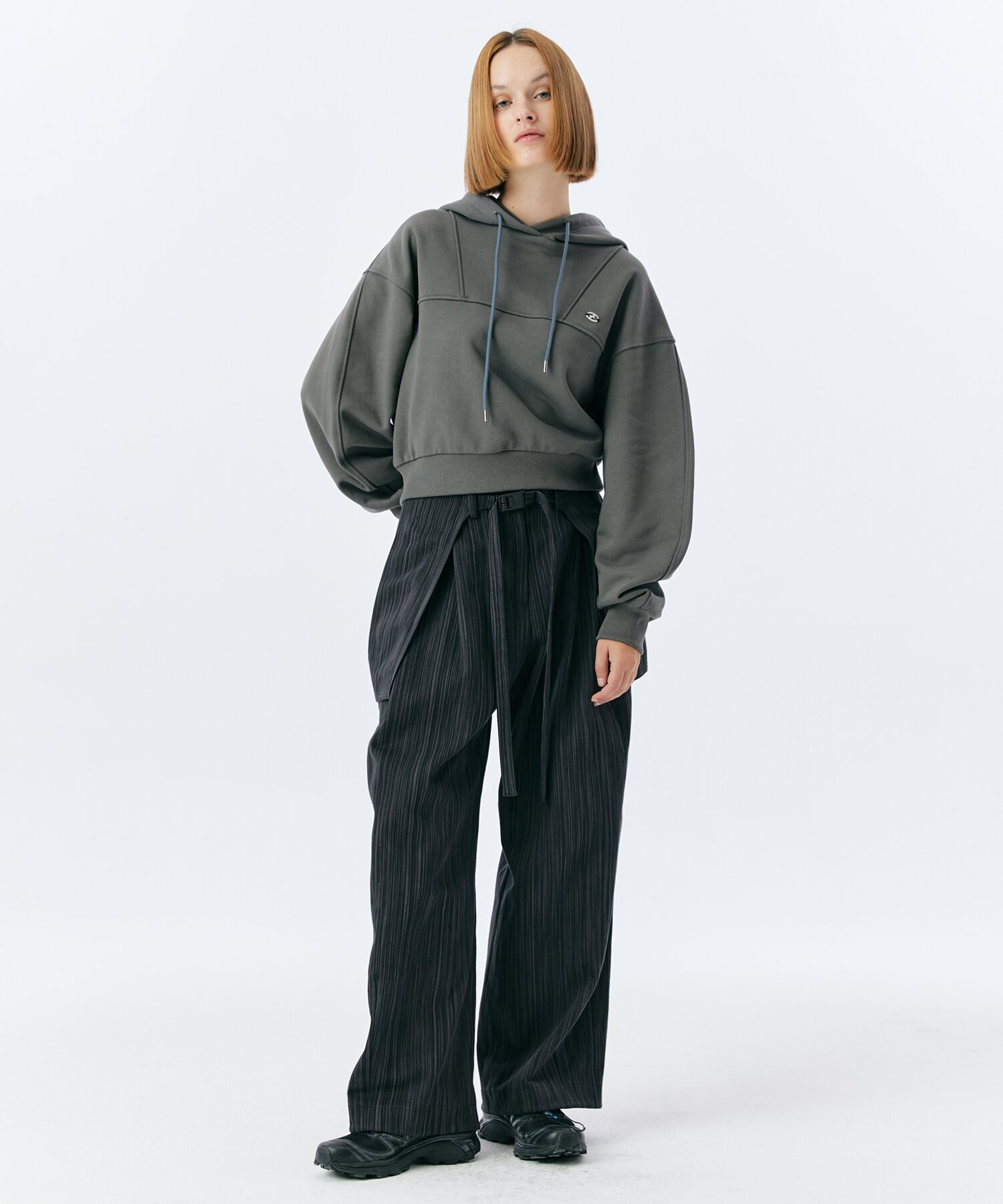 SPLIT CROP HOODIE(CHARCOAL)