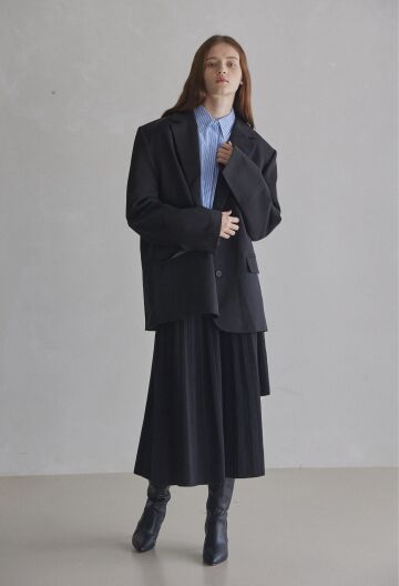 [칼타]언밸런스 플리츠 니트 스커트 BLACK