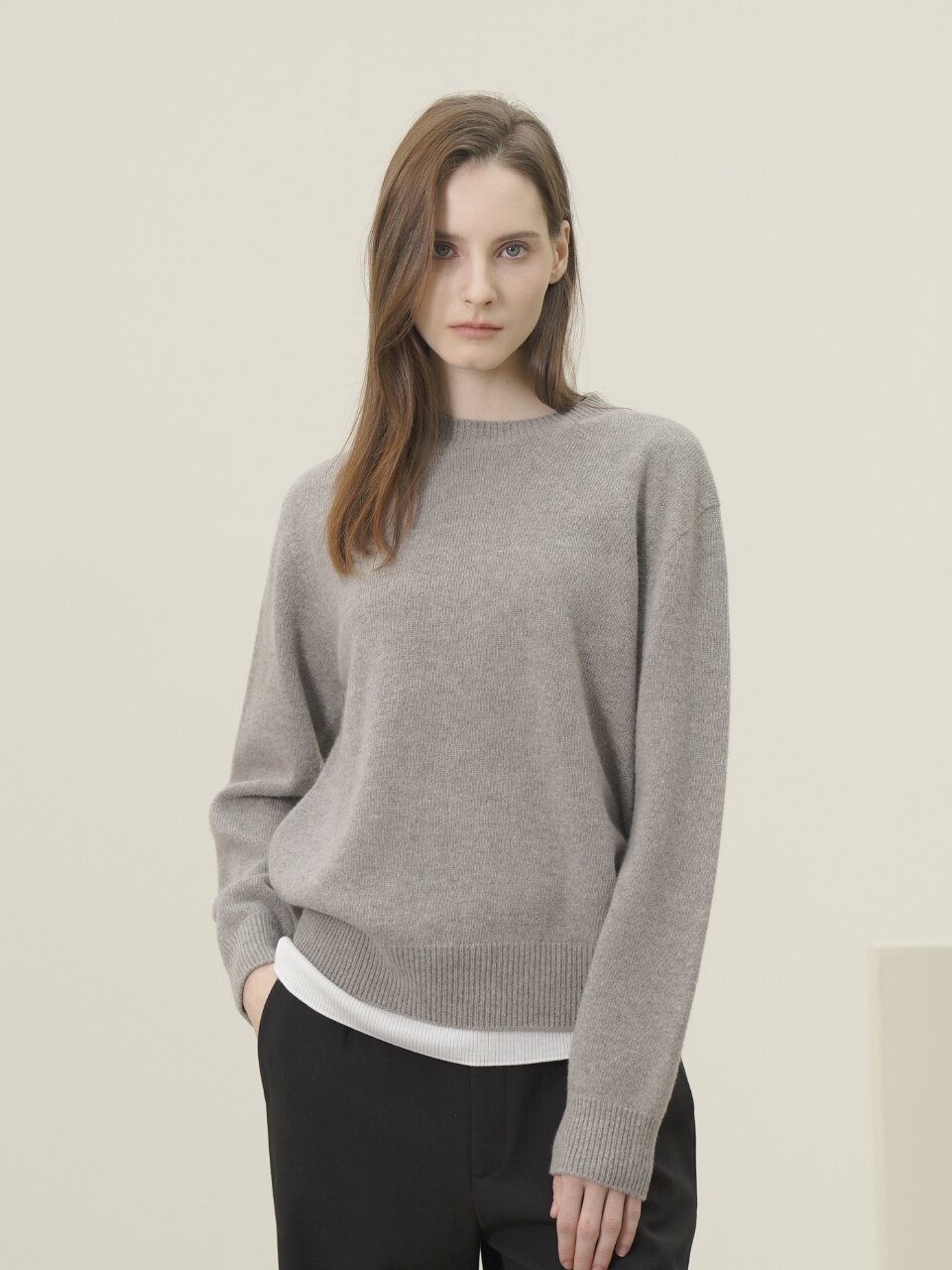 Round Neck Wool Knit _Grey