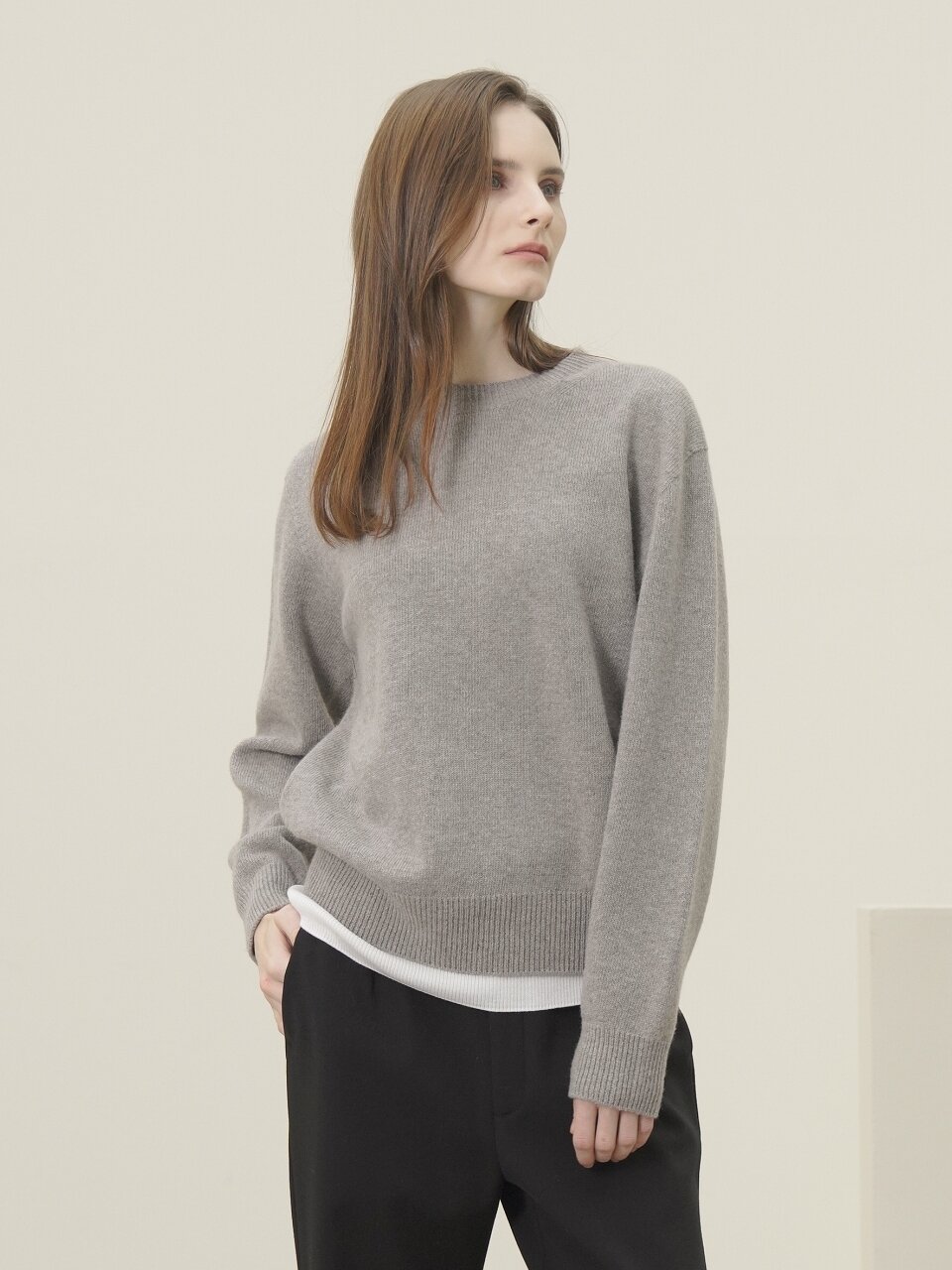 Round Neck Wool Knit _Grey