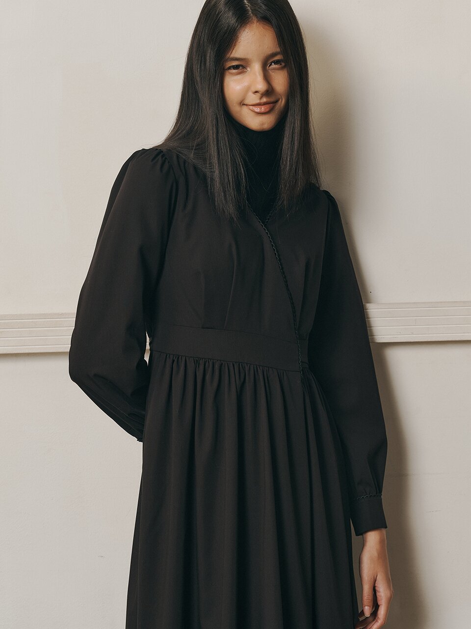 AR_Waistline ribbon v-neck dress