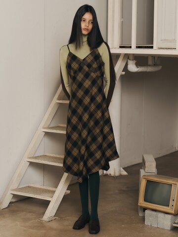 AR_Irregular plaid suspender dress