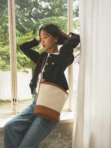 23FW 밴딩 프래임 키스 숄더/크로스백_카멜콤비(미니백별도)