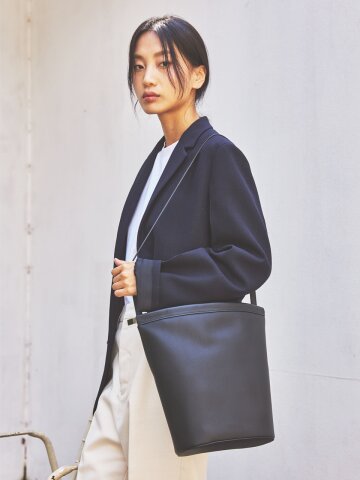 23FW 밴딩 프래임 키스 숄더/크로스백_블랙(미니백별도)