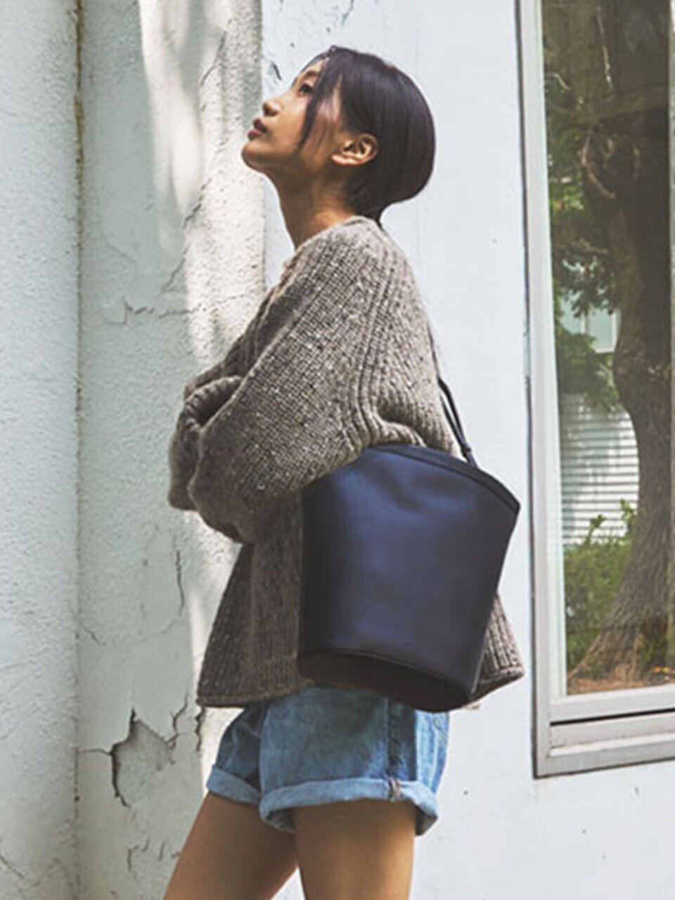 23FW Banding Frame kiss shoulder bag Medium_black
