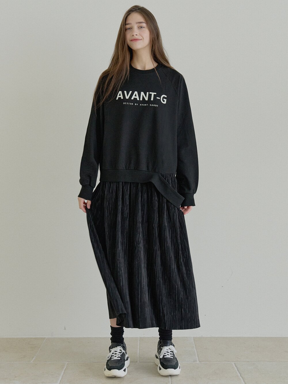 Logo MTM Pleated Mix Dress - BLACK