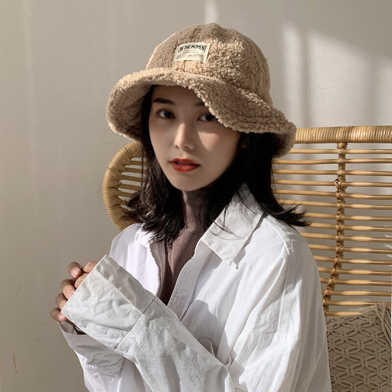 온더모먼트 플리스 버킷햇 C1 베이지