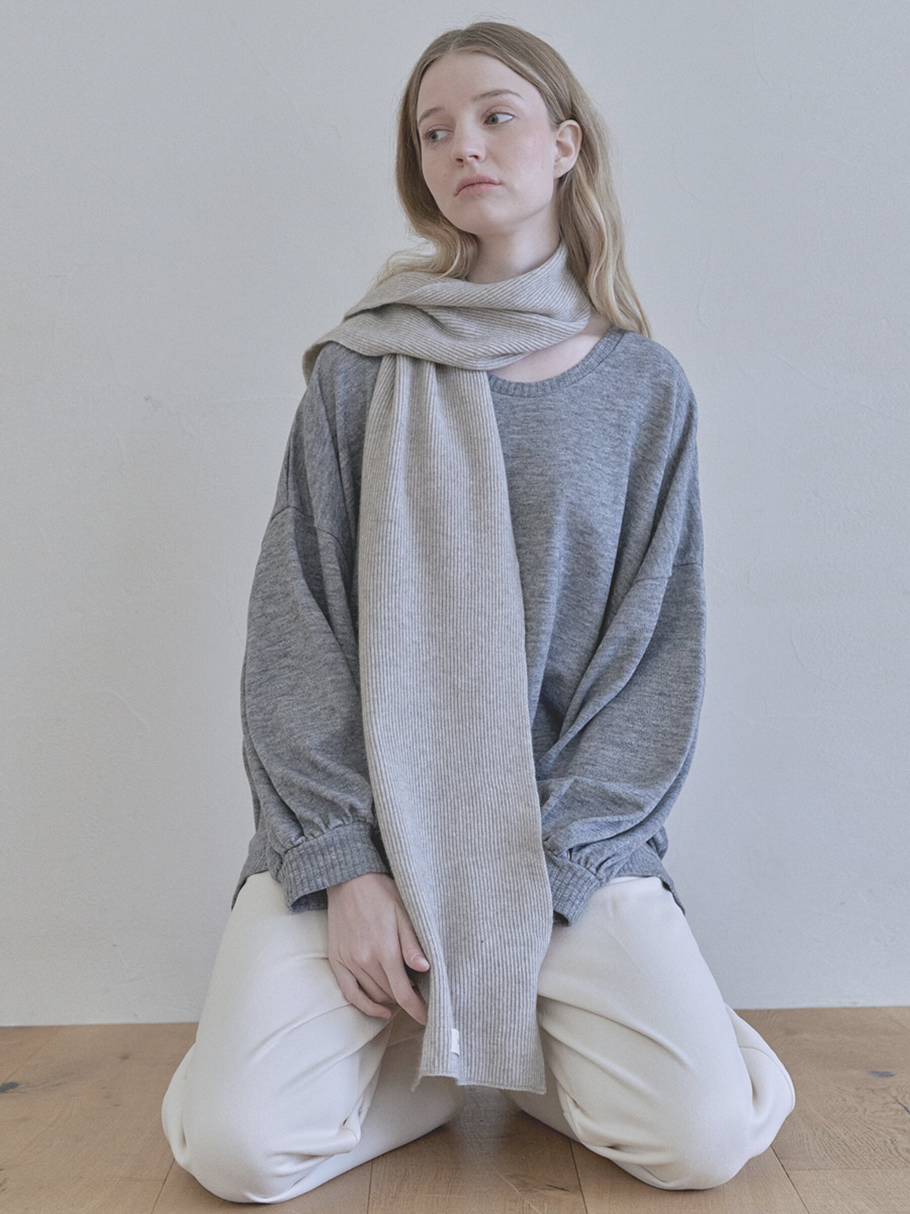 Wool knit muffler - OATMEAL