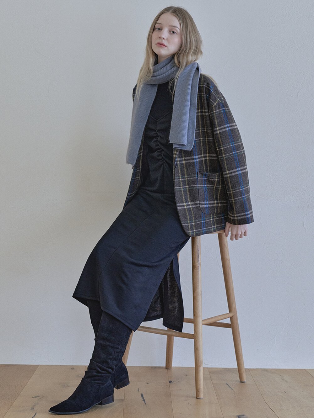 Wool knit muffler - BLUE