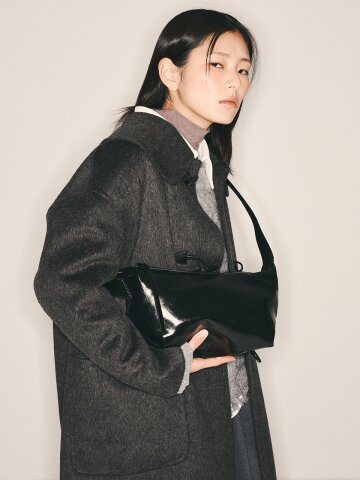 AR_Simple daily shoulder bag