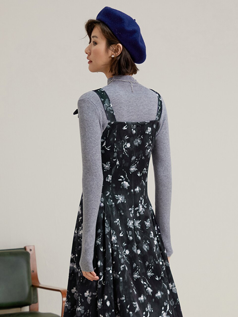LS_Bow strap velvet slip dress