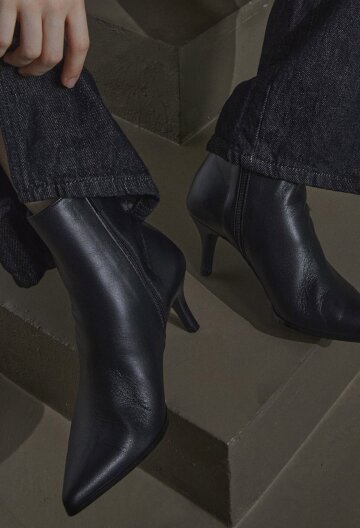 [리퍼브]Chic Ankle Boots LMFA282[235]