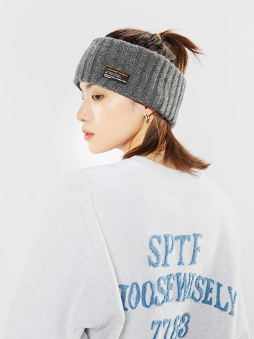 온더모먼트 빈티지 레터링 라벨 헤어밴드 그레이