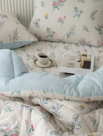 로미오 소프트 세미마이크로   프릴  차렵이불 사계절(S) 블루소프트하고 가벼운 촉감의  소재화사한 프릴 디테일