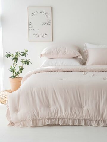 슈에뜨 기능성 발열 따뜻한 프릴 차렵이불(Q) 베이지소프트하고 가벼운  촉감의  소재화사한 프릴 디테일