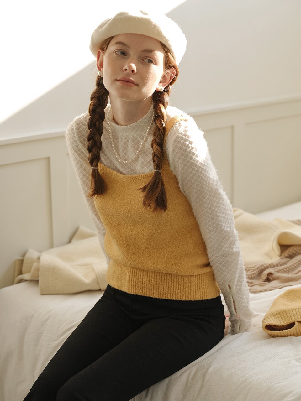 Cest_Knit layered two-piece set_Vest