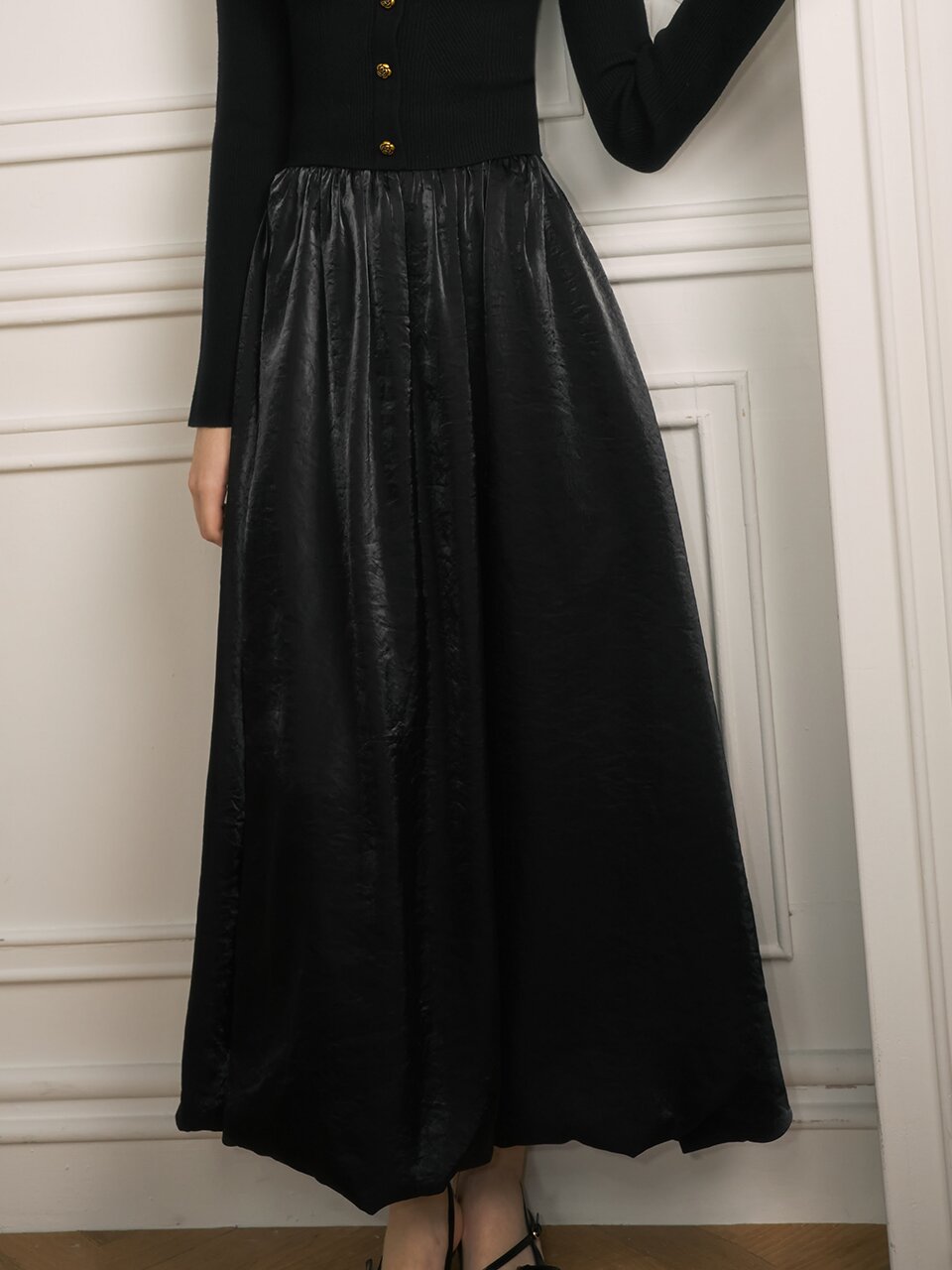 YY Moonlight satin long skirt_BLACK