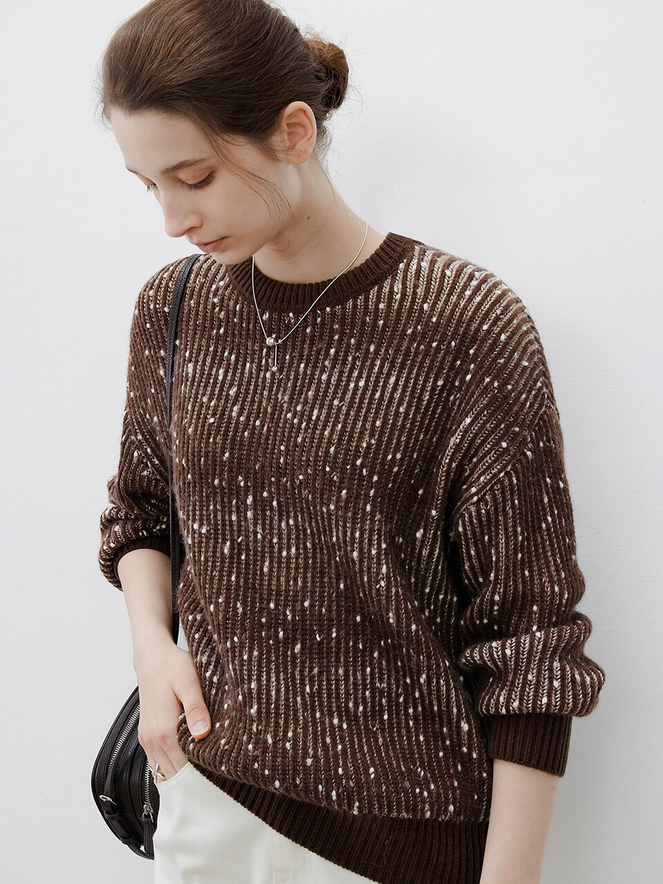 TG_Hazy snow dot sweater