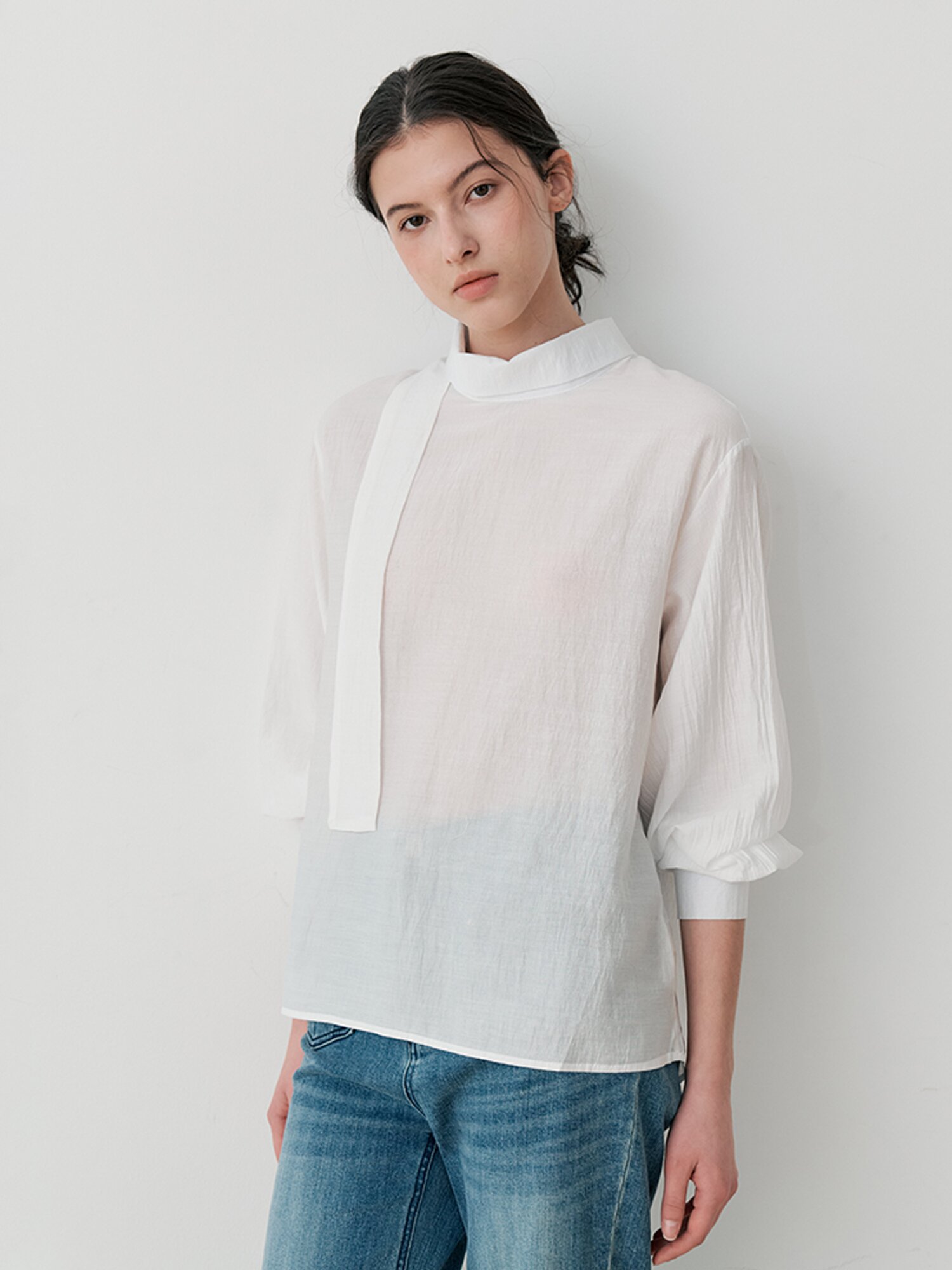 SOFT HALF-NECK BLOUSE_IVROY
