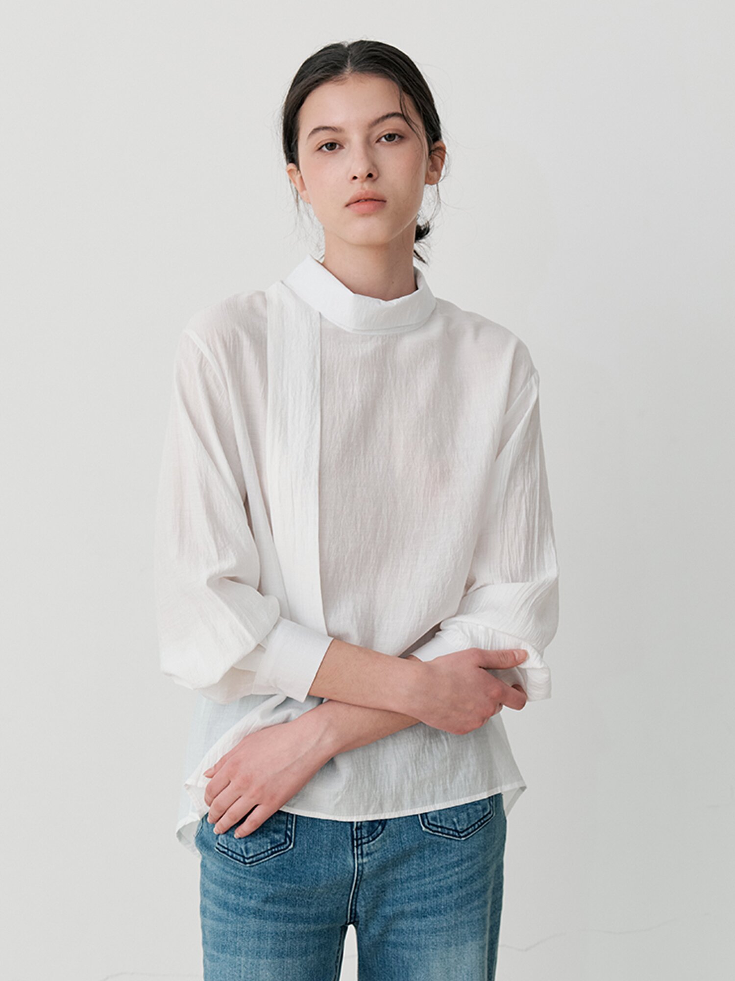 SOFT HALF-NECK BLOUSE_IVROY